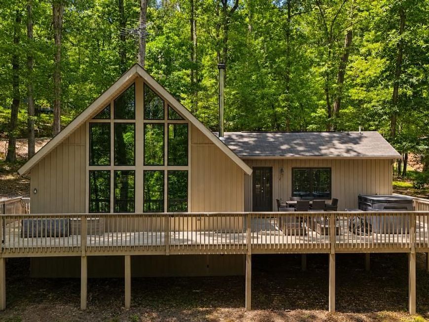 103 Onondaga Trail, Hedgesville, WV 25427 Main Photo