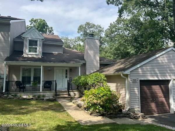 5 Hickory Court, Unit D, Brielle, NJ 08730