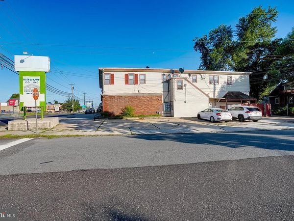 512 N WHITE HORSE PIKE, STRATFORD, NJ 08084