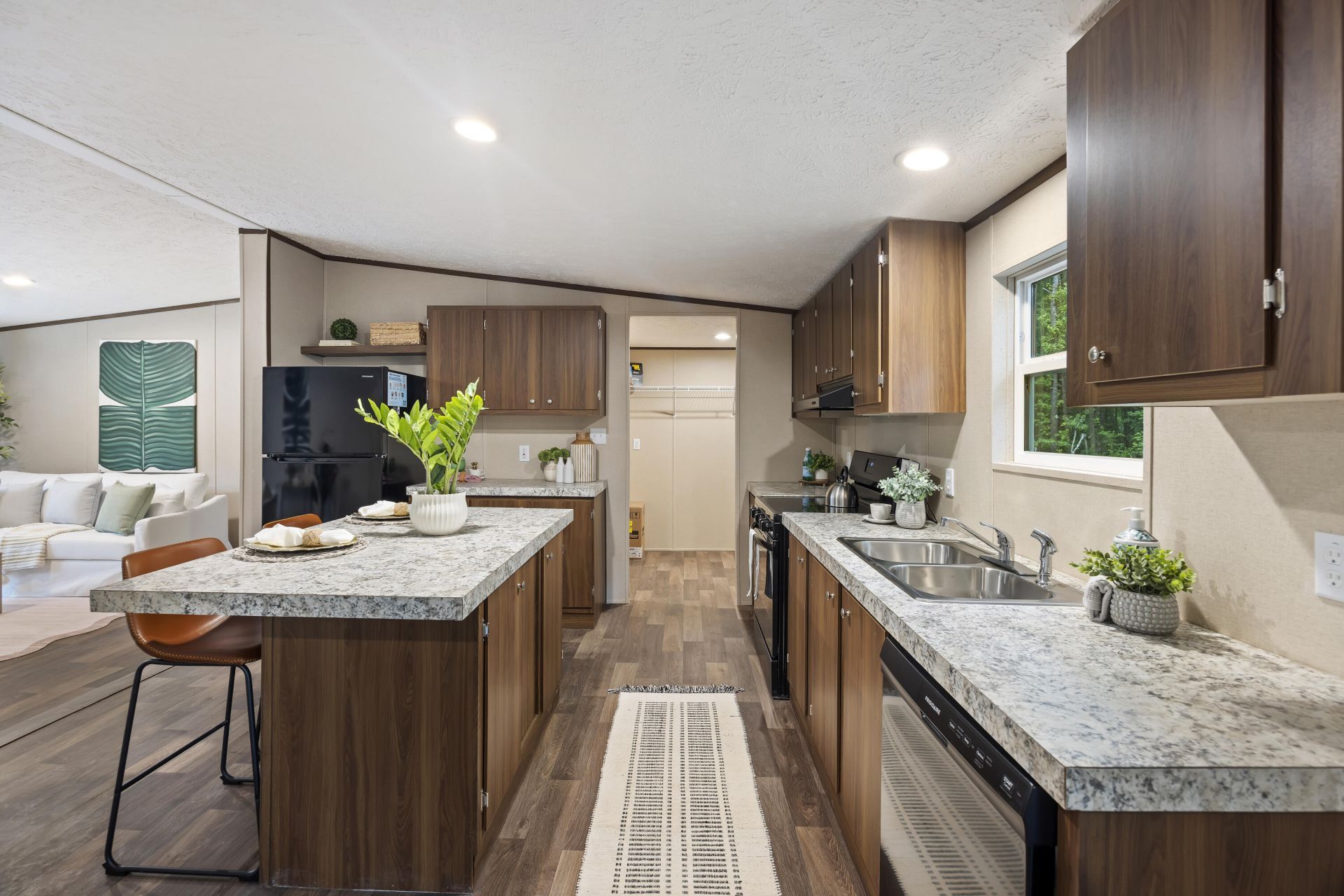 6164 Smith Road Photo 14