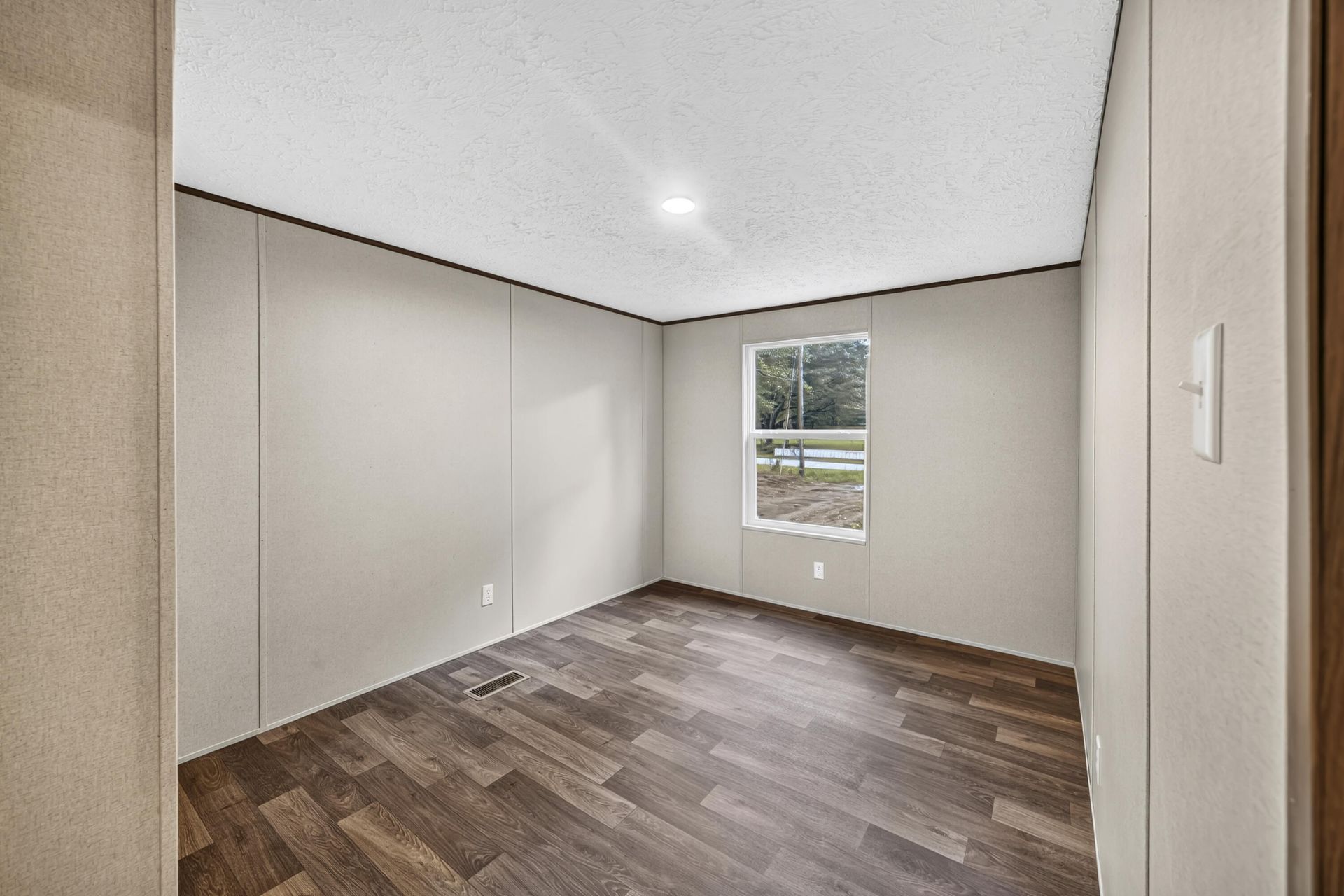6164 Smith Road Photo 22