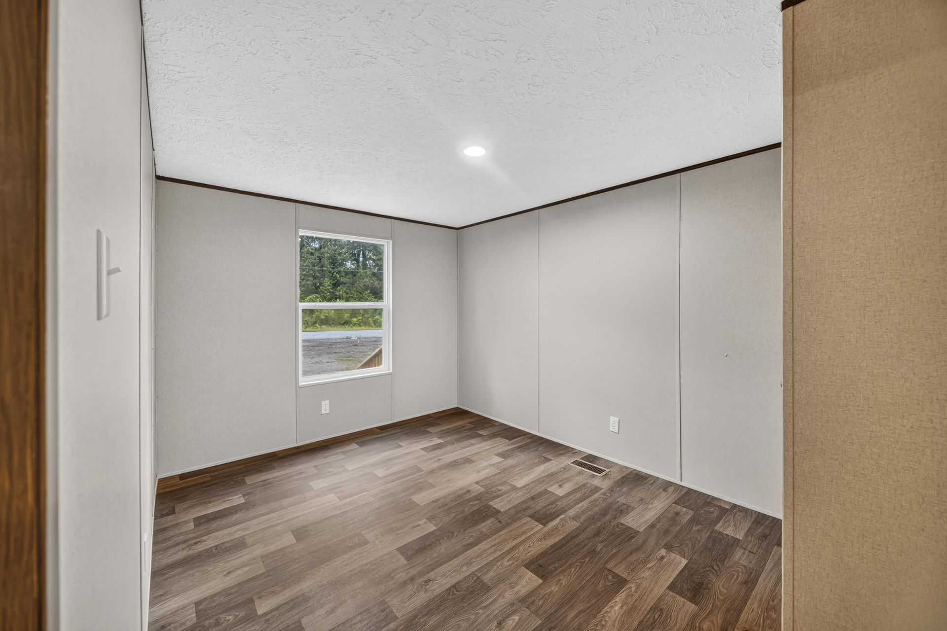 6164 Smith Road Photo 24