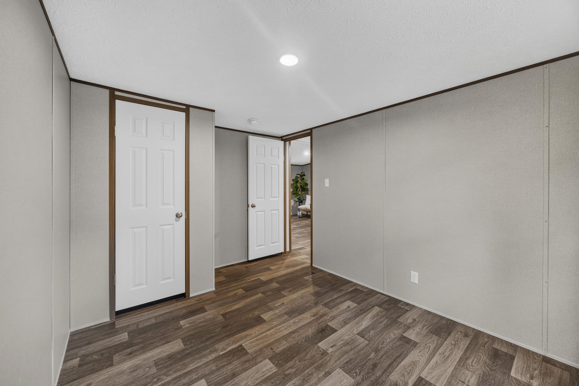 6164 Smith Road Photo 25