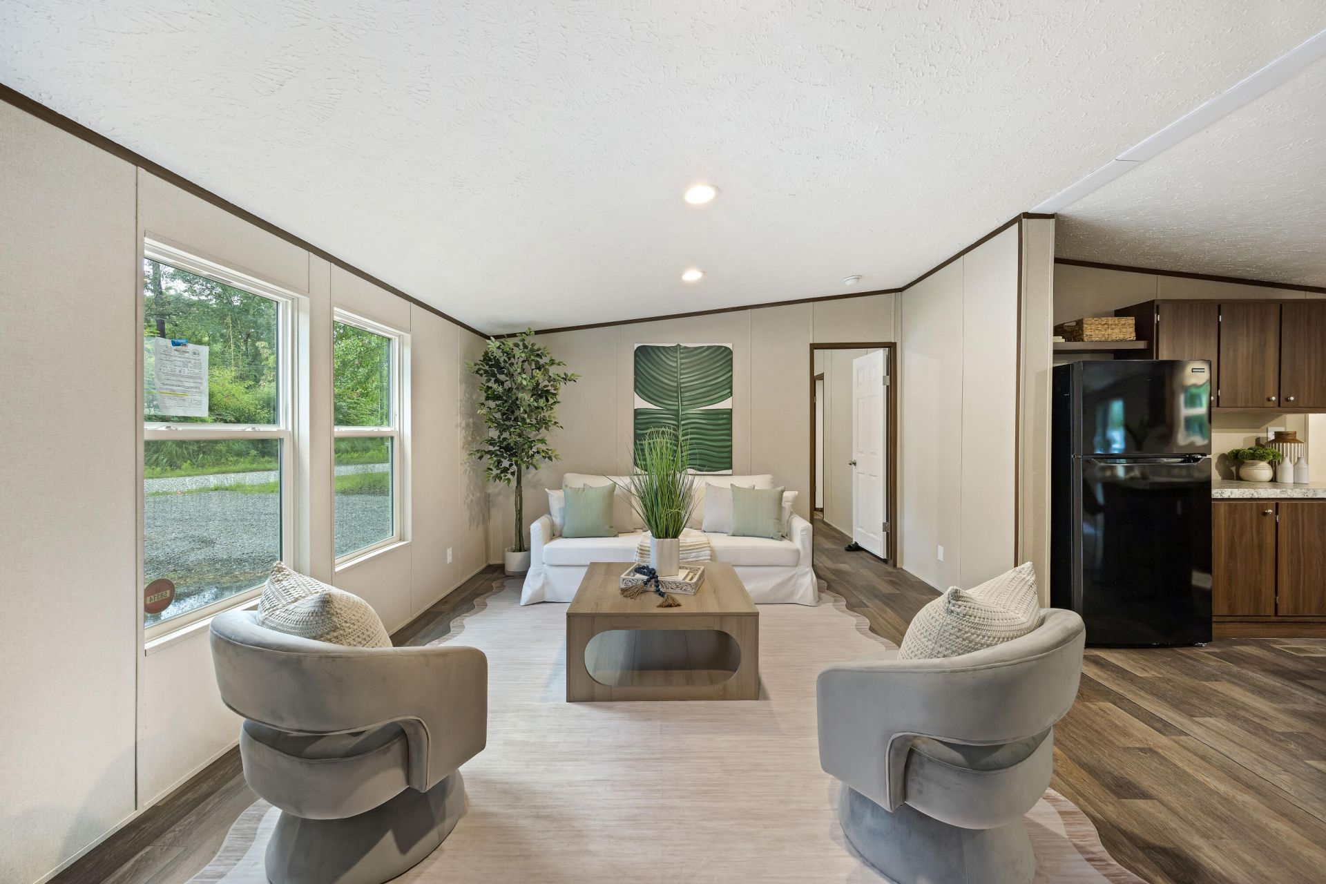 6164 Smith Road Photo 5