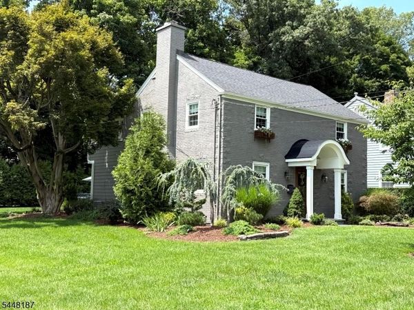 24 Ridge Rd, Glen Rock, NJ 07452