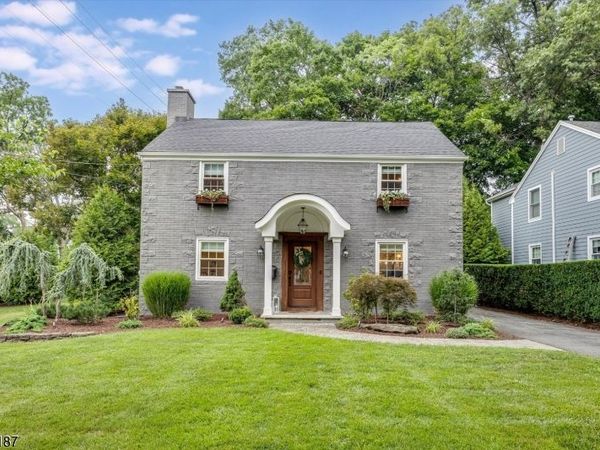 24 Ridge Rd, Glen Rock, NJ 07452