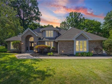 6 Crabtree Circle , Webster, NY 14580