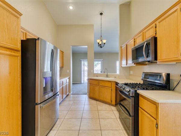 1980 Mount Carmel Avenue , Las Vegas, NV 89123