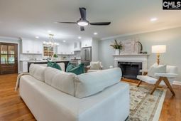 4661 Oakwood Drive  photo 4