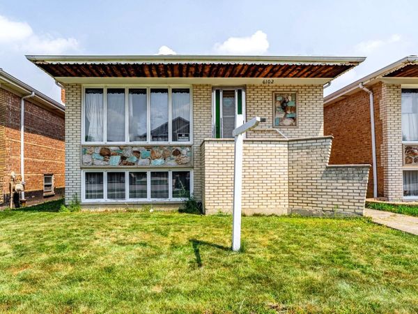 6102 W 64th Street , Chicago, IL 60638