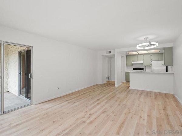 10797 San Diego Mission, Unit 209, San Diego, CA 92108