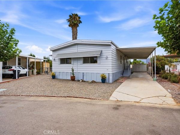 31250 Machado , Unit 27, Lake Elsinore, CA 92530