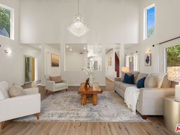 5216 Sale Avenue, Los Angeles, CA 91364