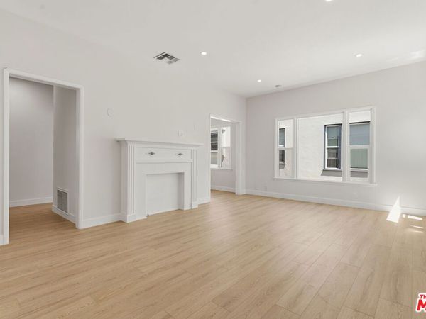 833 1/4 N Alfred Street, West Hollywood, CA 90069
