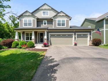 6872 Creekside Way, Excelsior, MN 55331