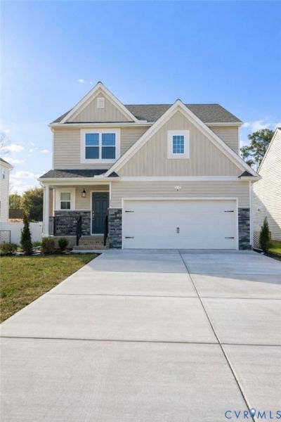 11831 Farnham Woods Drive, Midlothian, VA 23112 Main Photo