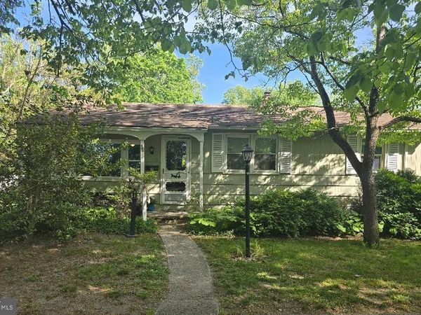 544 ST LOUIS AVENUE, EGG HARBOR CITY, NJ 08215