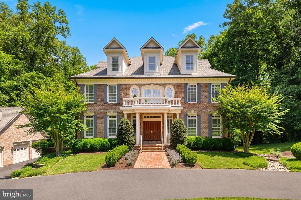 8558 Georgetown Pike , McLean, VA 22102 Main Photo