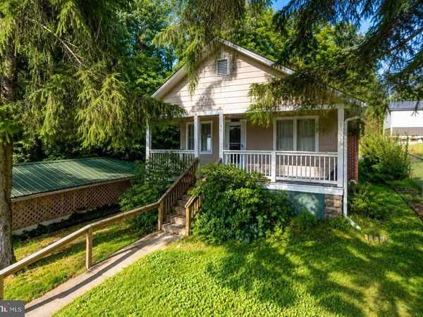 509 E STREET , MOUNTAIN LAKE PARK, MD 21550
