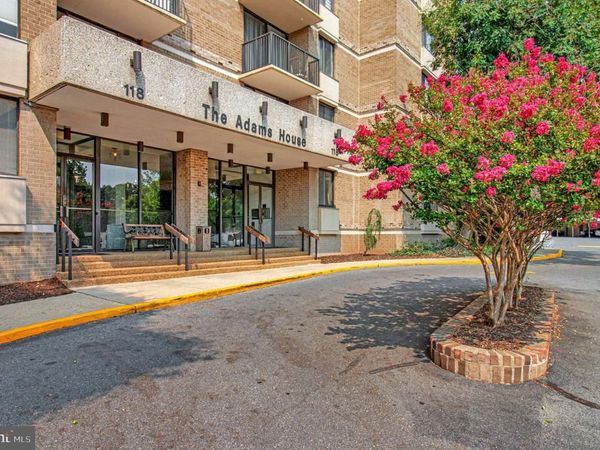 118 MONROE STREET, Unit 1005, ROCKVILLE, MD 20850