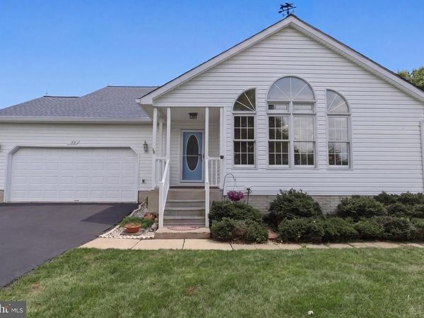 23 TEAKWOOD COURT, HARPERS FERRY, WV 25425