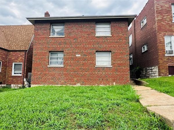 3941 Dunnica Avenue, St Louis, MO 63116