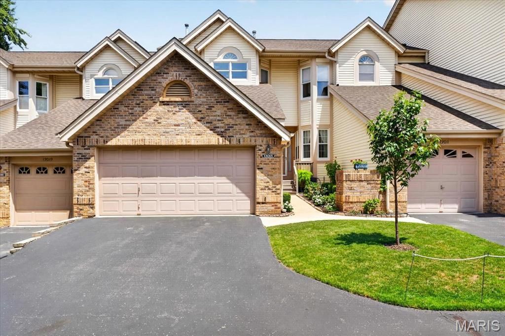 13015 Autumn Fields Court , Unincorporated, MO 63146 Main Photo