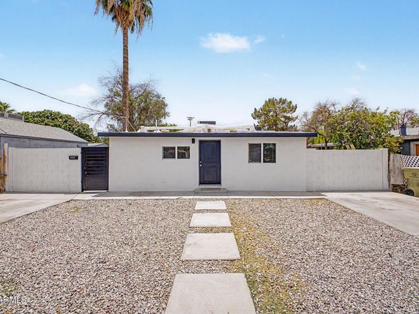 5959 W GARDENIA Avenue, Glendale, AZ 85301