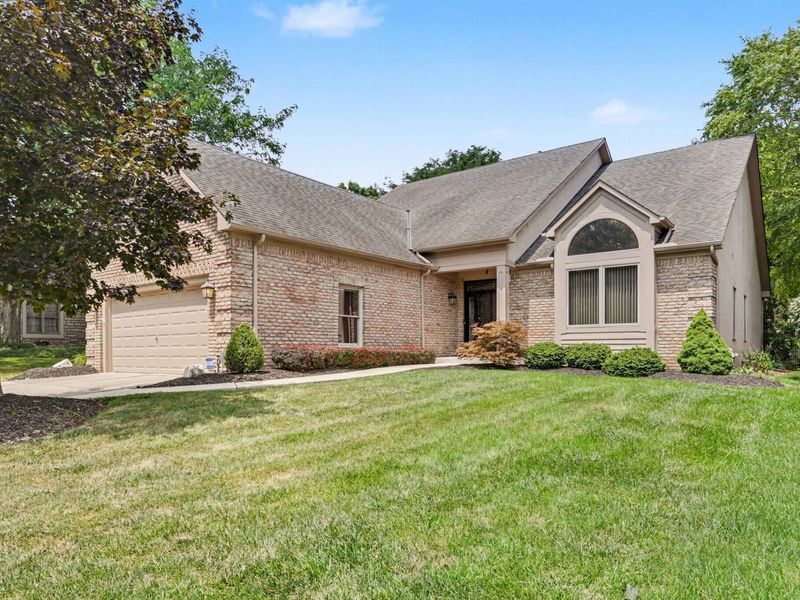 932 Augusta Glen Drive, Columbus, OH 43235 Photo 1