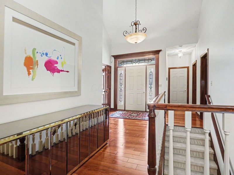 932 Augusta Glen Drive, Columbus, OH 43235 Photo 7