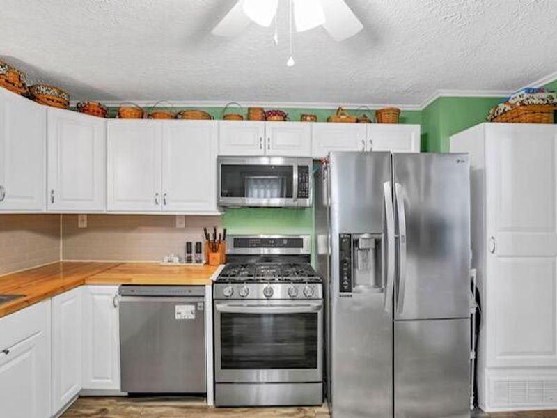 14222 Cleveland Road SW, Pataskala, OH 43062 Photo 13