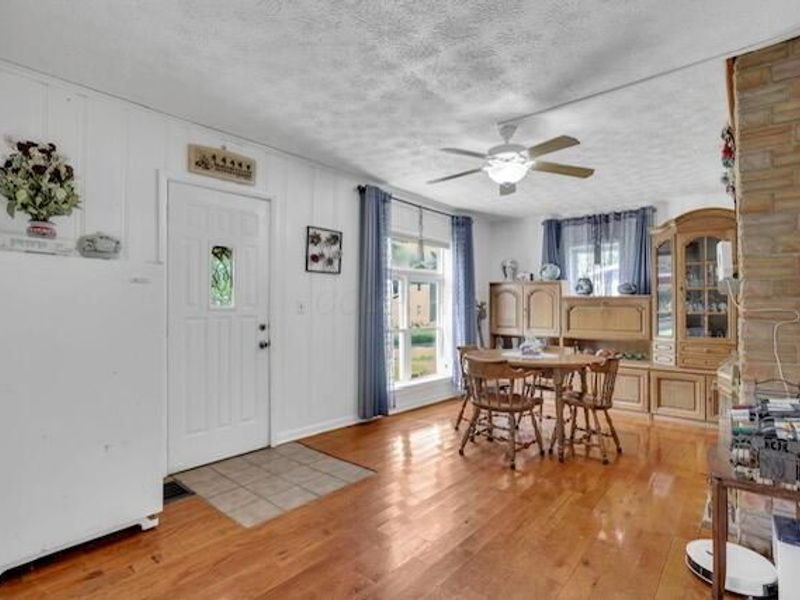 14222 Cleveland Road SW, Pataskala, OH 43062 Photo 3