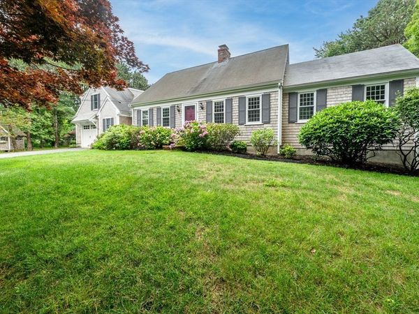 11 Barnes Lane, Yarmouth, MA 02673