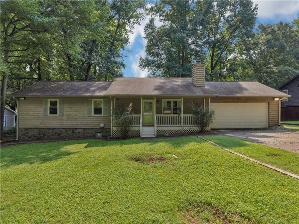 528 Knollwood Drive, Stockbridge, GA 30281