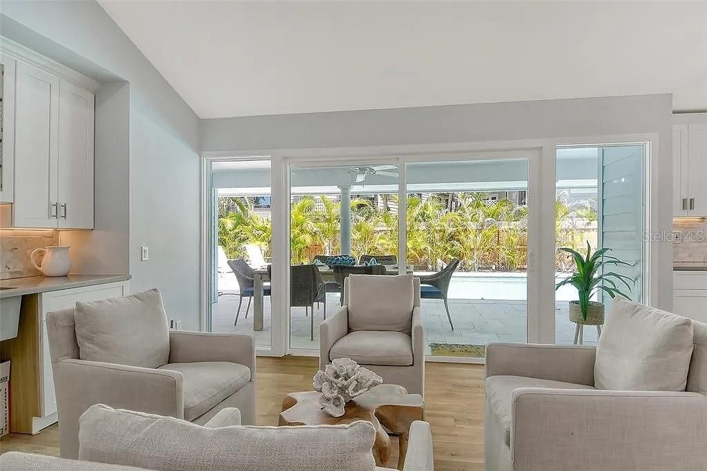 4852 Featherbed Lane, Sarasota, FL 34242 Photo