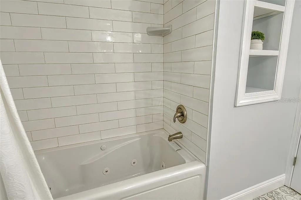 4852 Featherbed Lane, Sarasota, FL 34242 Photo