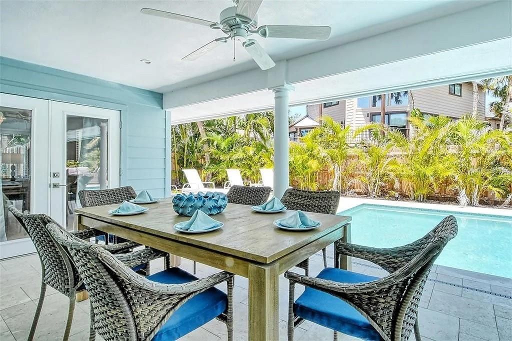 4852 Featherbed Lane, Sarasota, FL 34242 Photo