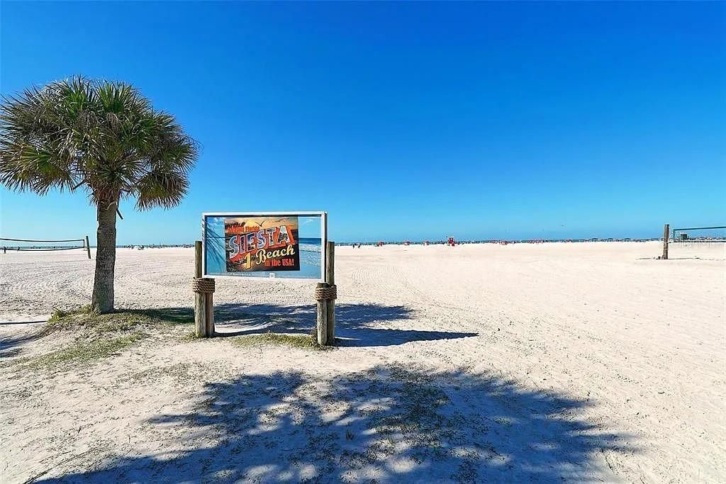 4852 Featherbed Lane, Sarasota, FL 34242 Photo
