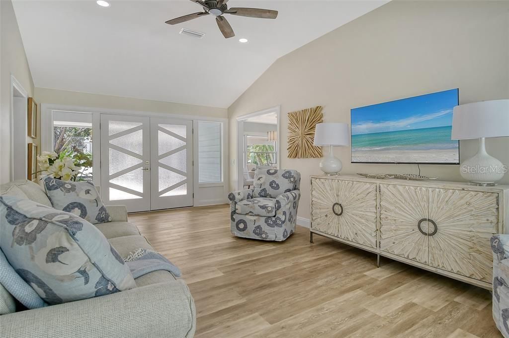 4852 Featherbed Lane, Sarasota, FL 34242 Photo