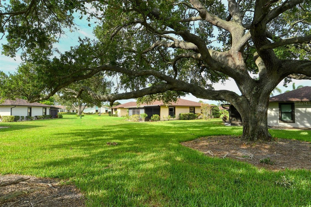 6206 26th Avenue W, Unit 8, Bradenton, FL 34209 Photo