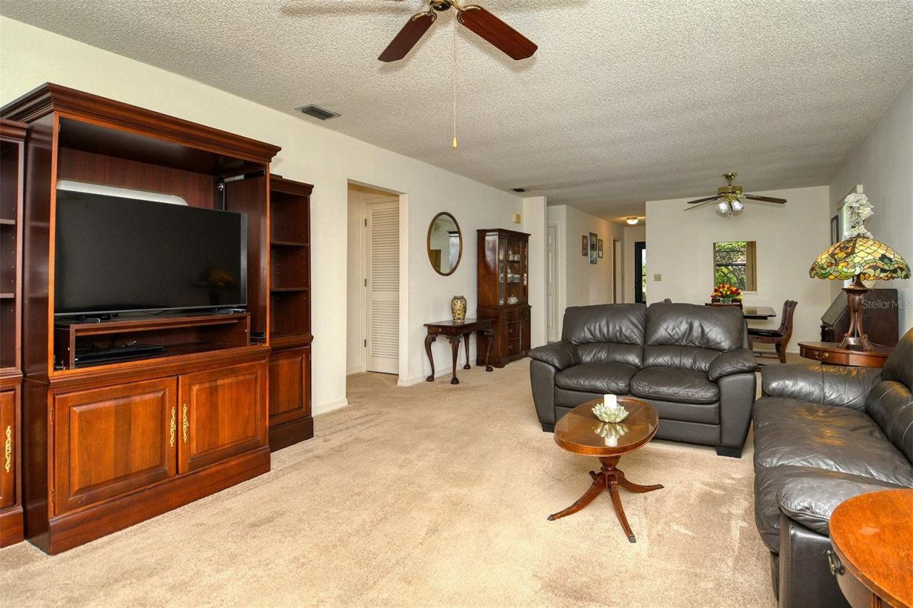 6206 26th Avenue W, Unit 8, Bradenton, FL 34209 Photo