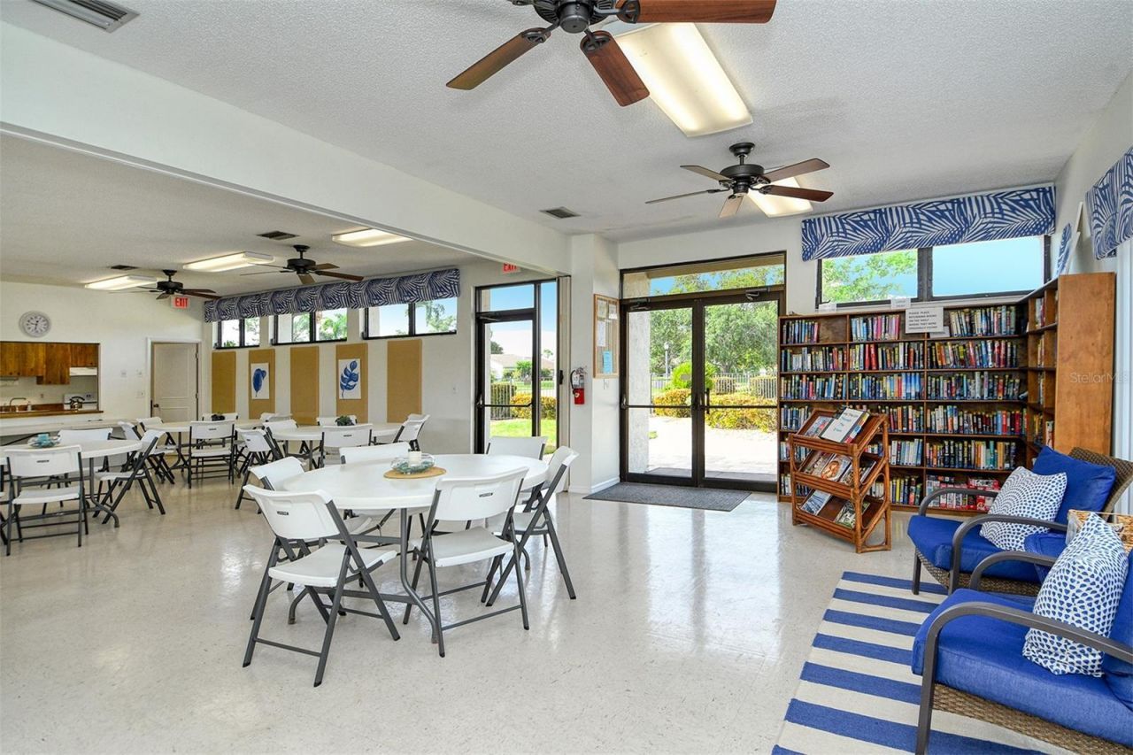 6206 26th Avenue W, Unit 8, Bradenton, FL 34209 Photo
