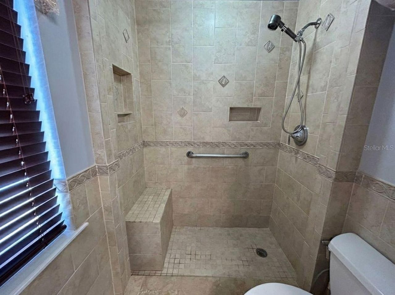 1783 Maryland Avenue Ne, Saint Petersburg, FL 33703 Photo