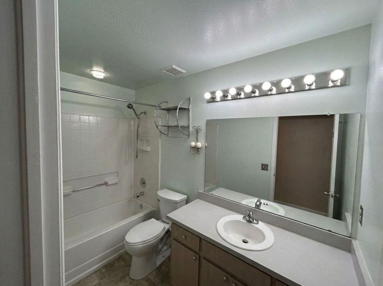 1783 Maryland Avenue Ne, Saint Petersburg, FL 33703 Photo