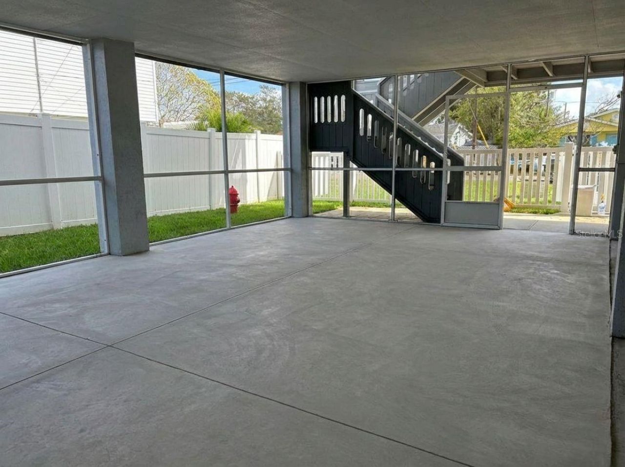 1783 Maryland Avenue Ne, Saint Petersburg, FL 33703 Photo