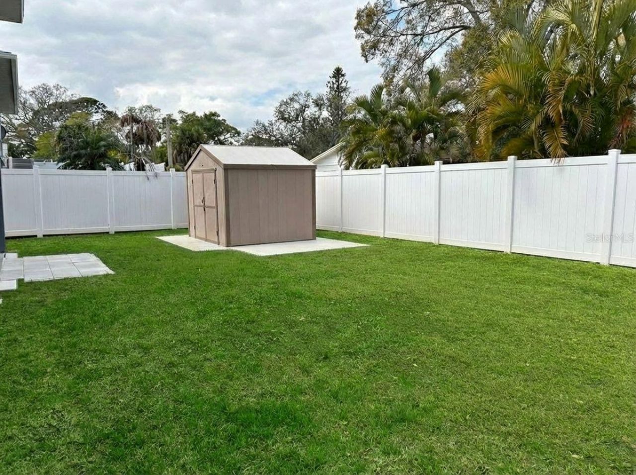 1783 Maryland Avenue Ne, Saint Petersburg, FL 33703 Photo