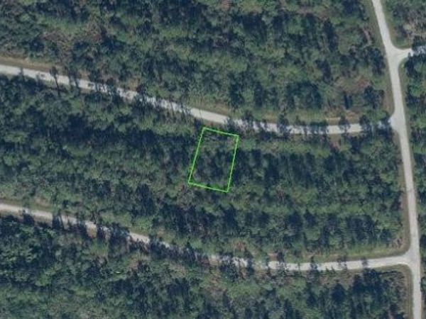 8433 CAPILLA STREET , SEBRING, FL 33872