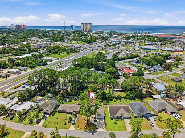 208 Palm Circle, Panama City Beach, FL 32413