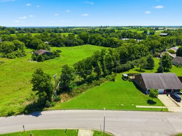 400-402 Miles Road, Nicholasville, KY 40356