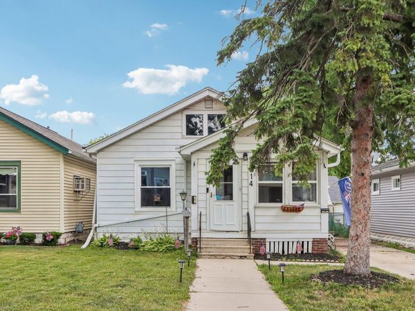 6214 W Stevenson St, Milwaukee, WI 53213